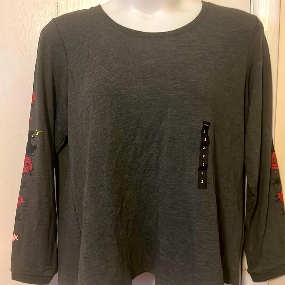 Torrid New Long Sleeves Gray Rose Panther Tee / Sleep Shirt 2X